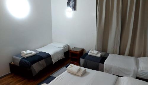 Comfort Triple Room