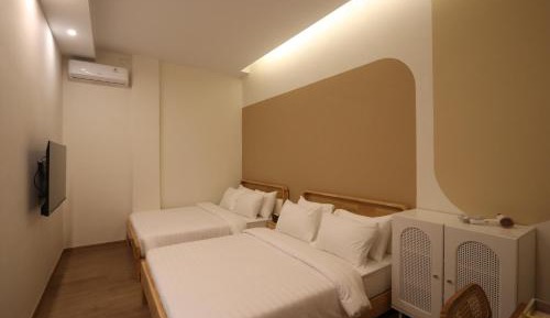 Family Room with Private Bathroom