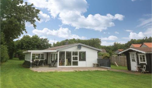 Three-Bedroom Vacation Home 