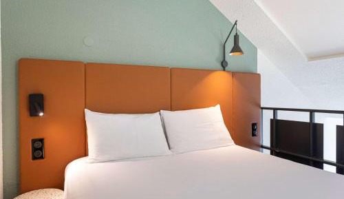 Superior Room with 1 Double bed and Sofa