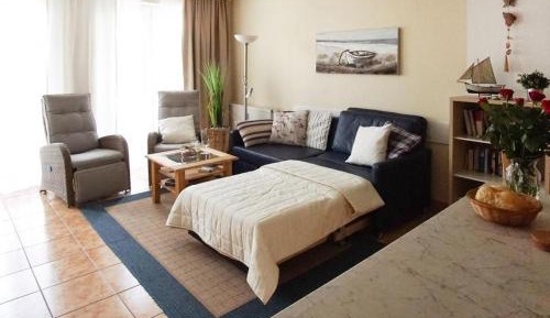 One-Bedroom Apartment with Balcony