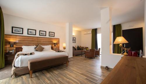 Executive Suite