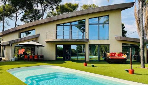 Villa