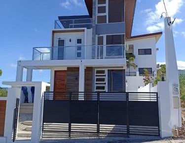 Villa with Sea View