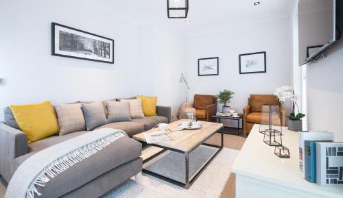 Three-Bedroom Townhouse