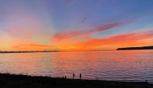 Two-Bedroom Apartment with Ocean View
