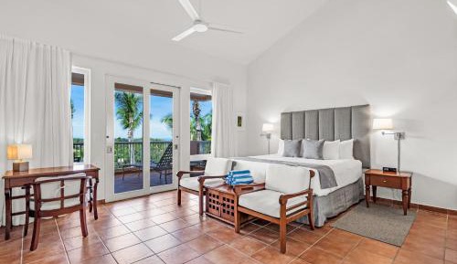 Guest Room, Las Casitas Village