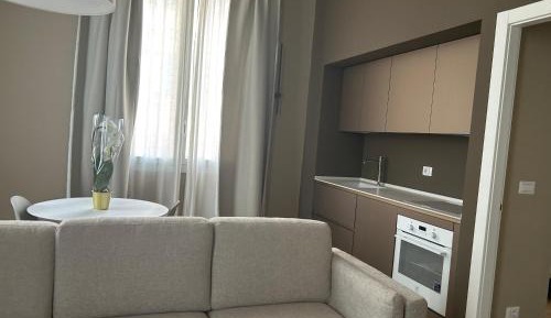 One-Bedroom Standard Apartment