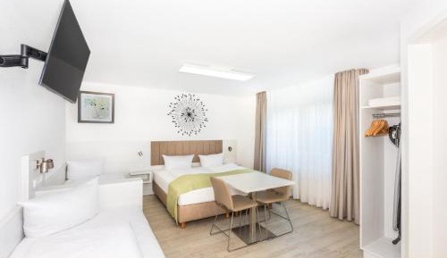 Family Room with Shower