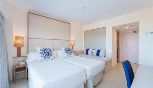 Double Room with Pool View