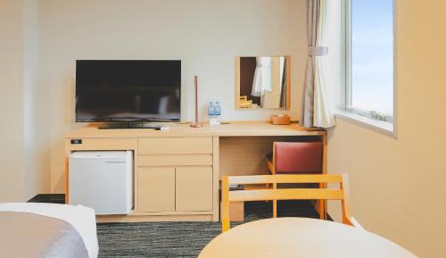 Twin Room with Private Bathroom