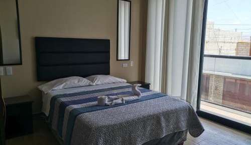 Deluxe Queen Room