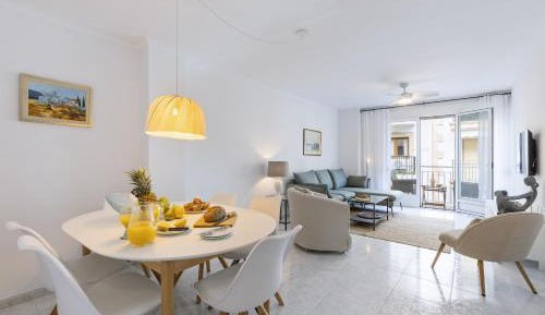 Apartment with Balcony