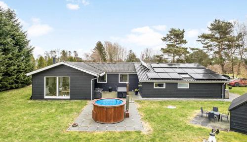 Four-Bedroom Vacation Home