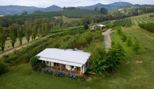 Truffles Three-Bedroom Cottage