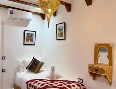 Standard Twin Room