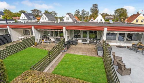 Two-Bedroom Holiday Home