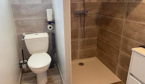 Twin Room with Bathroom
