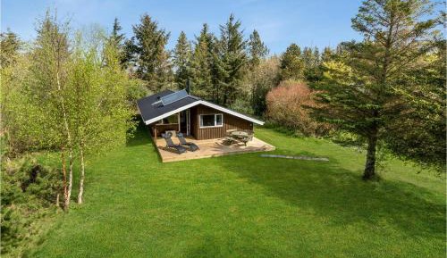 Three-Bedroom Vacation Home 