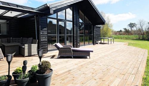Four-Bedroom Holiday Home