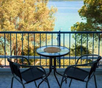 Studio Apartment with Sea View