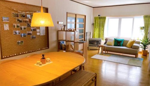 Twin Room with Shared Bathroom