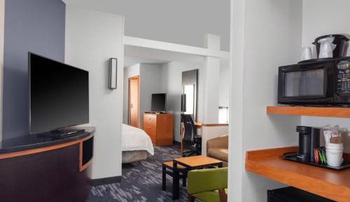 Studio, 2 Queen, Sofa bed