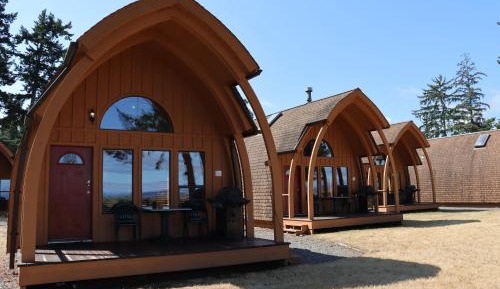 One-Bedroom Chalet (Pet Friendly)