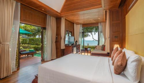 Beach Front Pool Villa