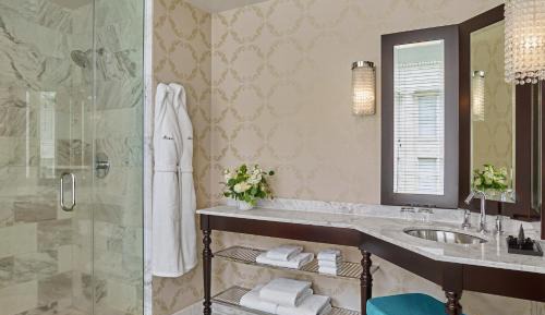 Club level, Guest room, 1 King