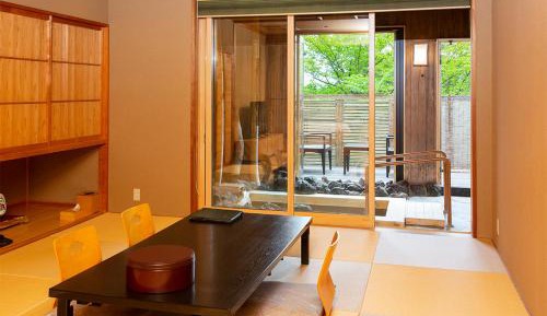 Japanese-Style Suite - ASAGIRI