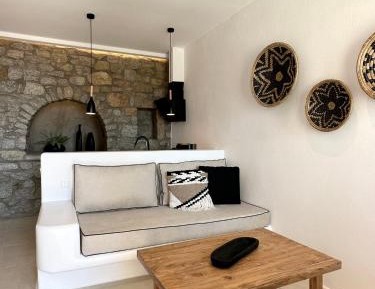 Deluxe Suite with Sea View