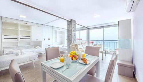Studio Apartment with Sea View