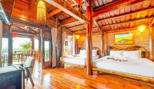 Family Suite with Balcony