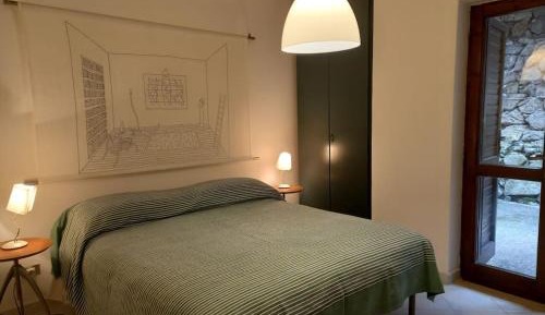 Two-Bedroom Apartment with Balcony and Sea View