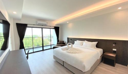 Deluxe King Room