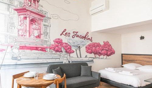 Apartment - Split Level