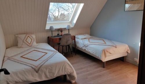 Double Room with Shared Bathroom