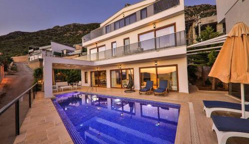 Three-Bedroom Villa