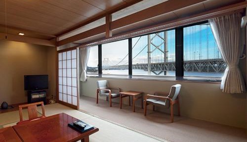 Japanese-Style Room