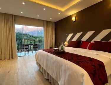 King Room with Spa Bath