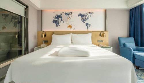 Light Double Room