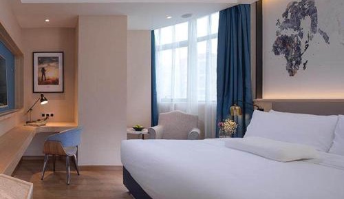 Light Double Room