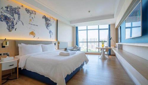 Honorable Double Room with City View