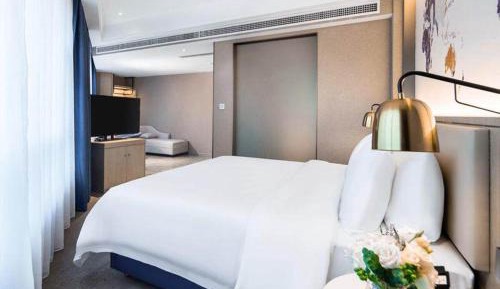 Double Room with View 