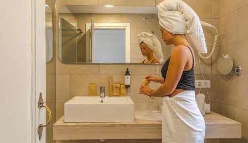 Superior One-Bedroom Apartment with Sea View - Club