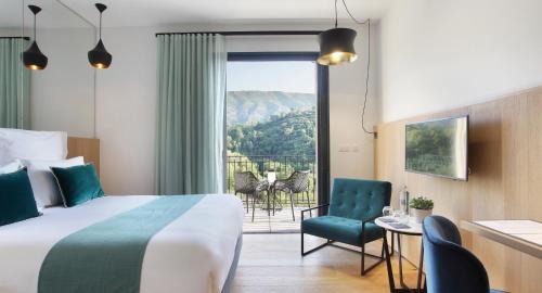 Superior Room with Balcony