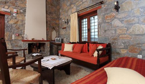 Apartment (3 Adults)