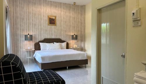 One-Bedroom Villa