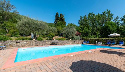 Villa with Garden View